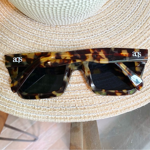 aquaswiss square frame sunglasses - Picture 4 of 7